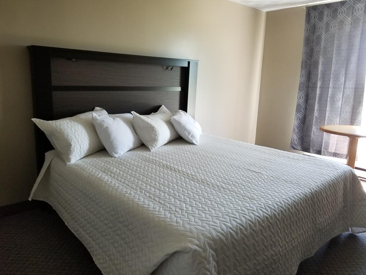 Knights Inn Woodstock Luaran gambar